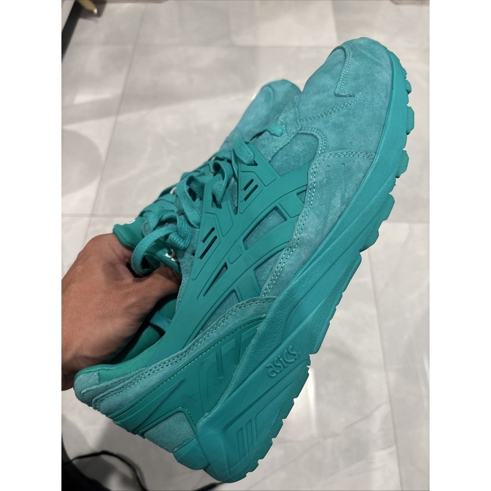 Size 13 - ASICS Gel Kayano Statue of Liberty